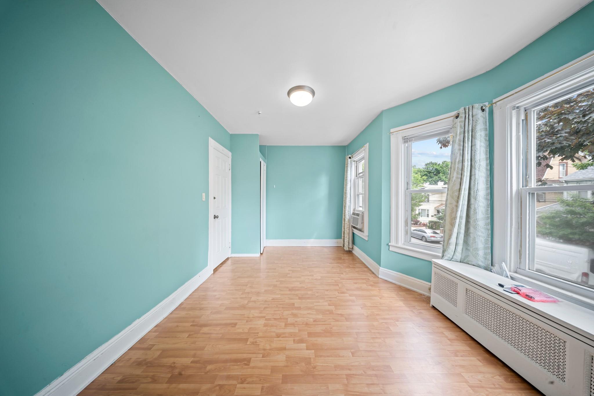 #6 photo, 8564 79th Street, 皇后區 木港 Woodhaven , NY 11421