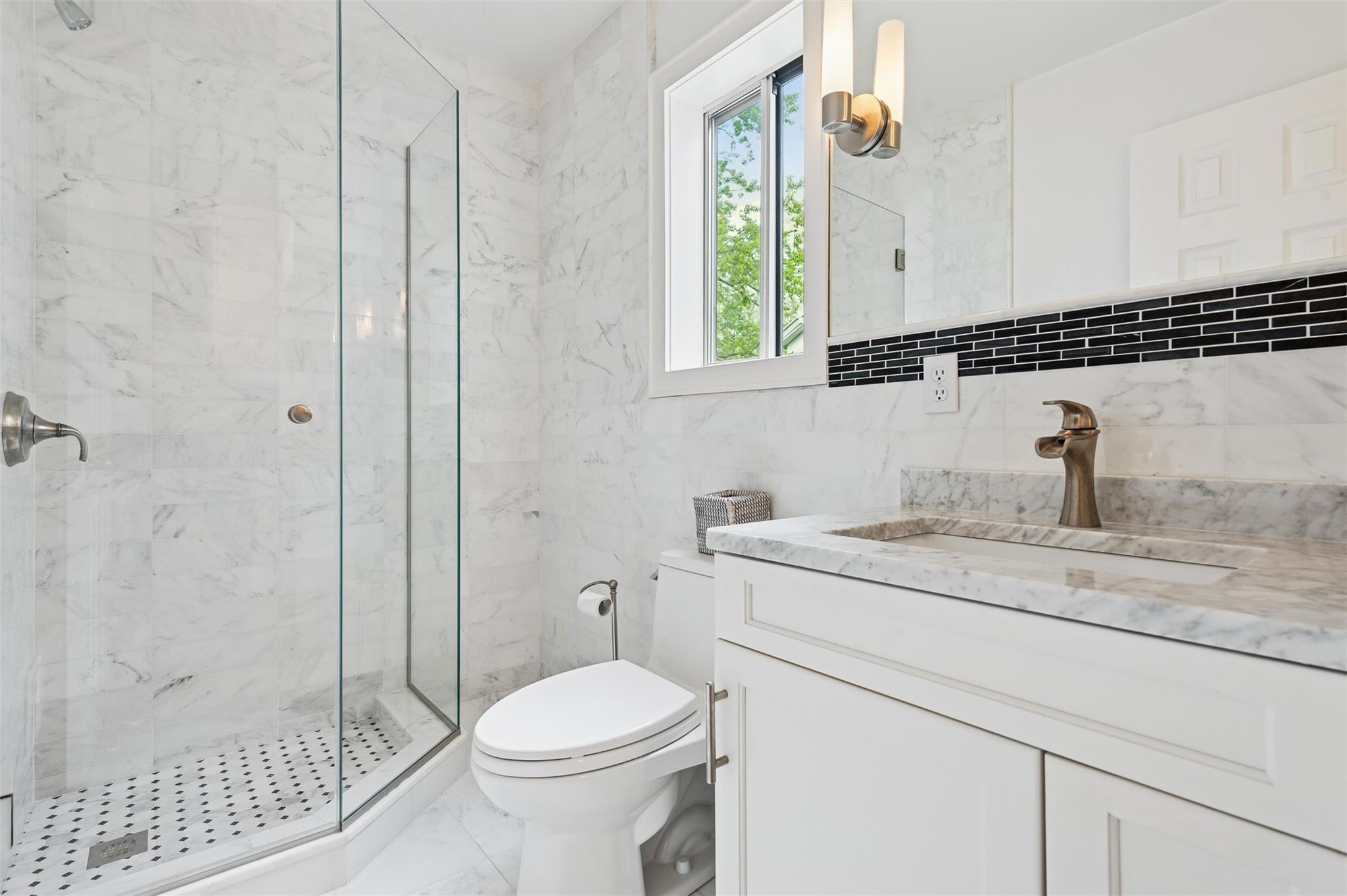 #10 photo, 72 Bishops Lane, サフォーク郡 Southampton , NY 11968