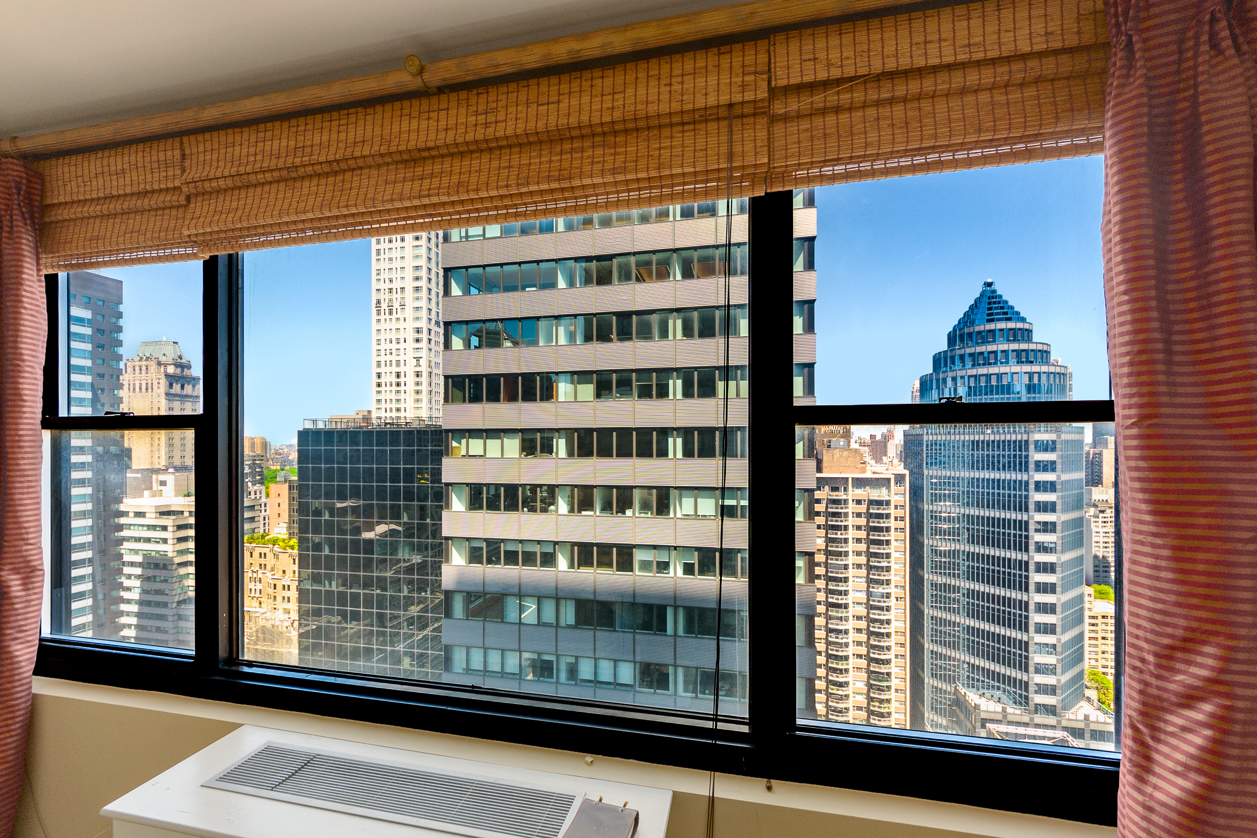 #13 photo, 117 E 57th Street, マンハッタン Midtown Central , NY 10022