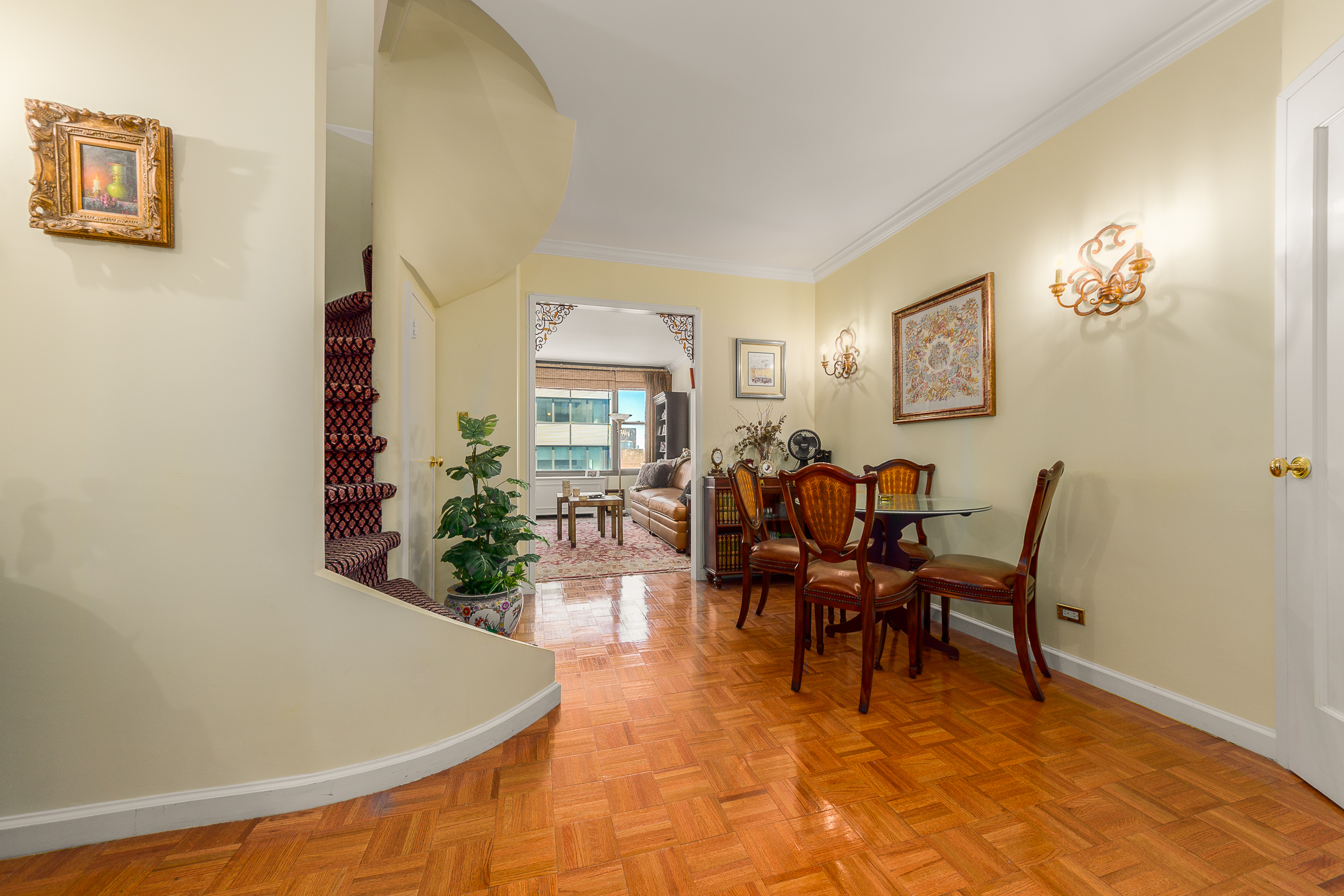 #9 photo, 117 E 57th Street, マンハッタン Midtown Central , NY 10022