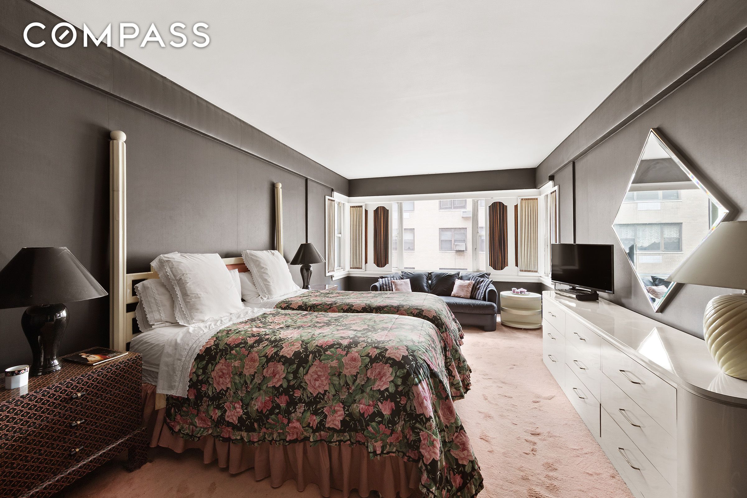 #5 photo, 1025 5th Avenue, マンハッタン Upper East Side , NY 10028