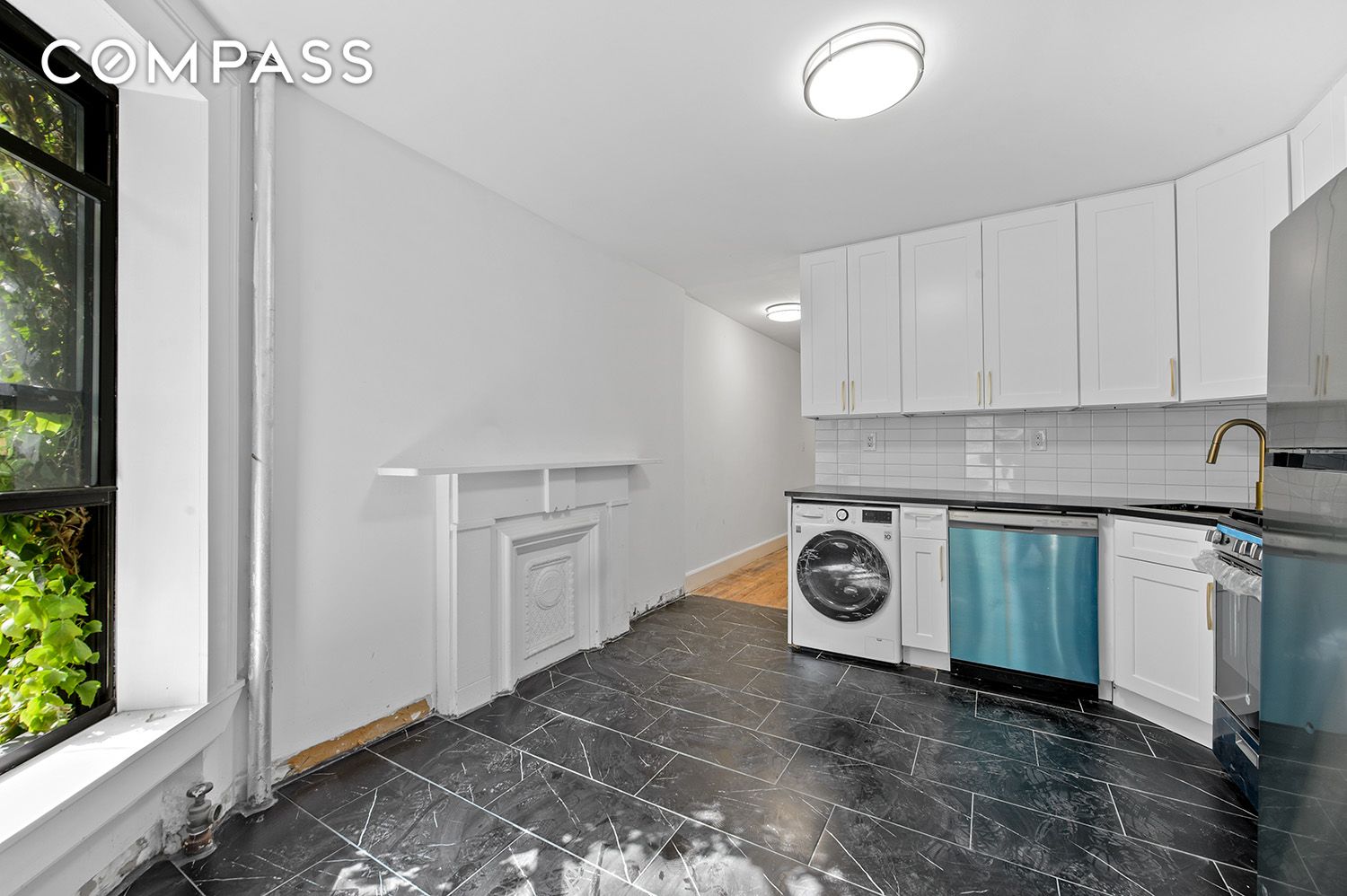 #1 photo, 316 W 19th Street, Chelsea , NY 10011