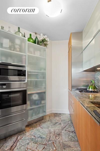 #6 photo, 150 W 56TH Street, マンハッタン Midtown , NY 10019