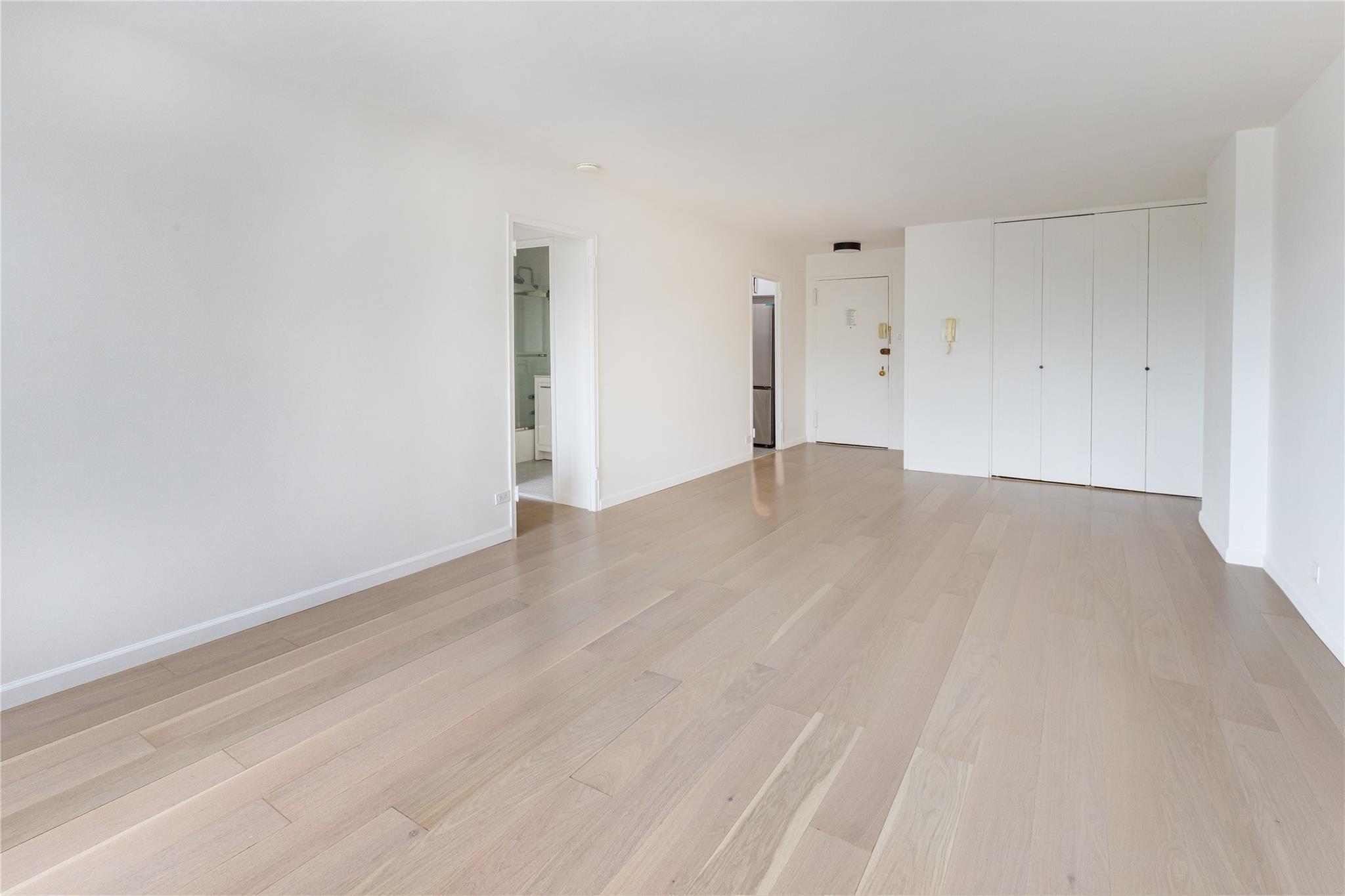 #5 photo, 2500 Johnson Avenue, ブロンクス区 Bronx , NY 10463