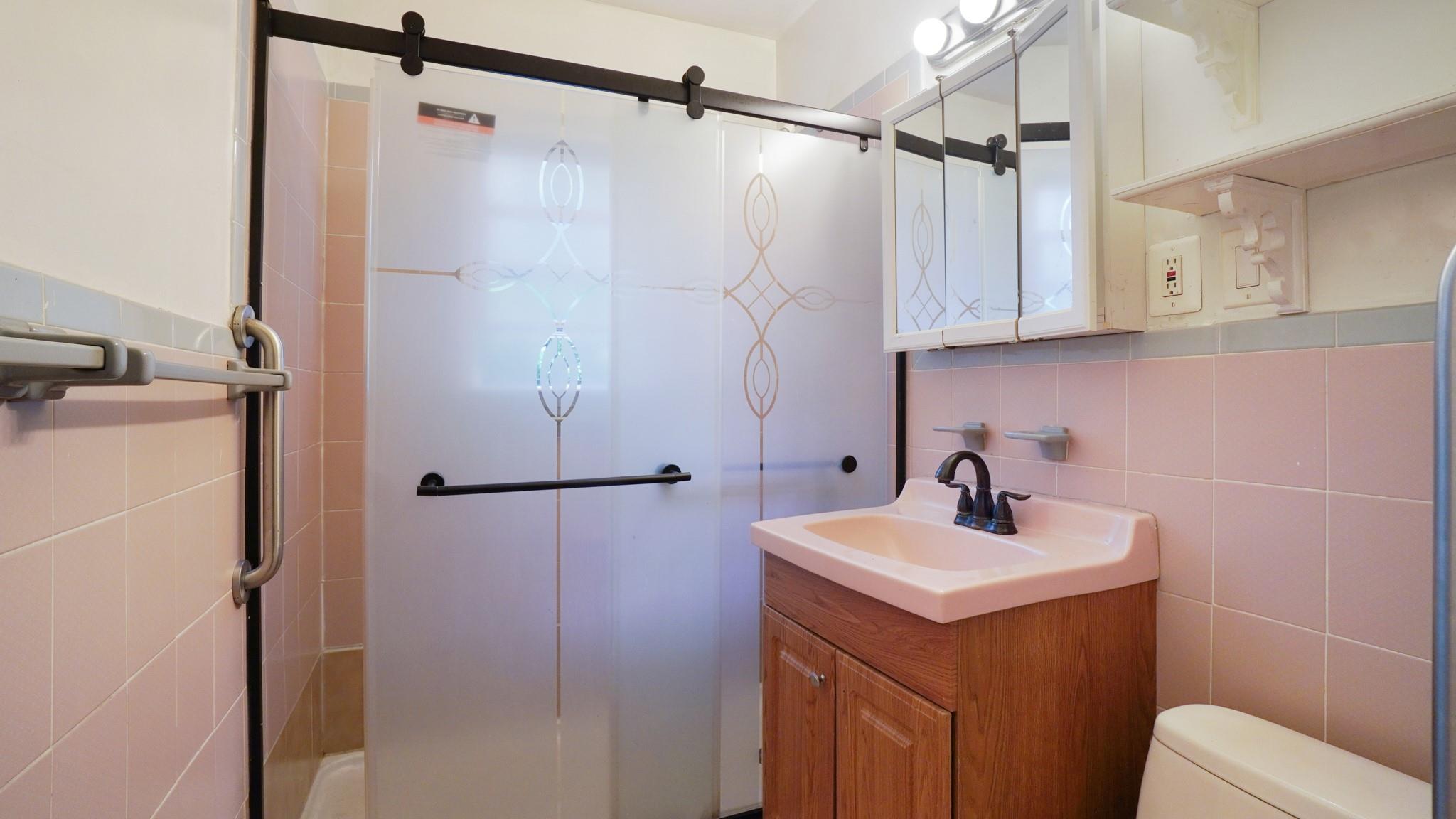 #11 photo, 89-48 196th Street, クイーンズ区 Jamaica , NY 11423