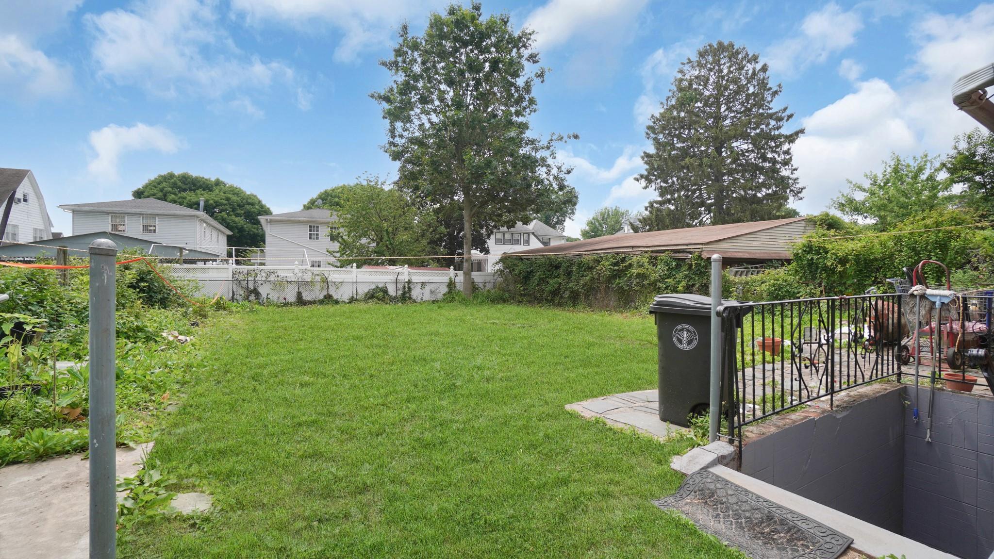 #3 photo, 89-48 196th Street, クイーンズ区 Jamaica , NY 11423