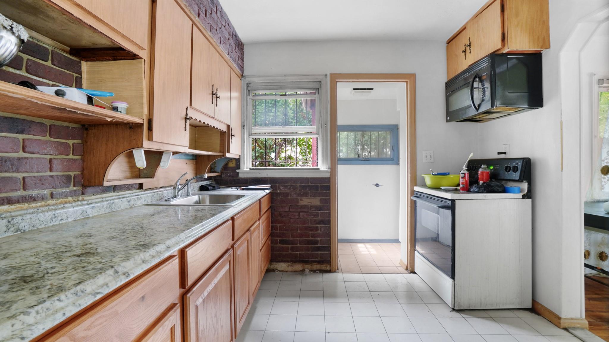 #7 photo, 89-48 196th Street, クイーンズ区 Jamaica , NY 11423