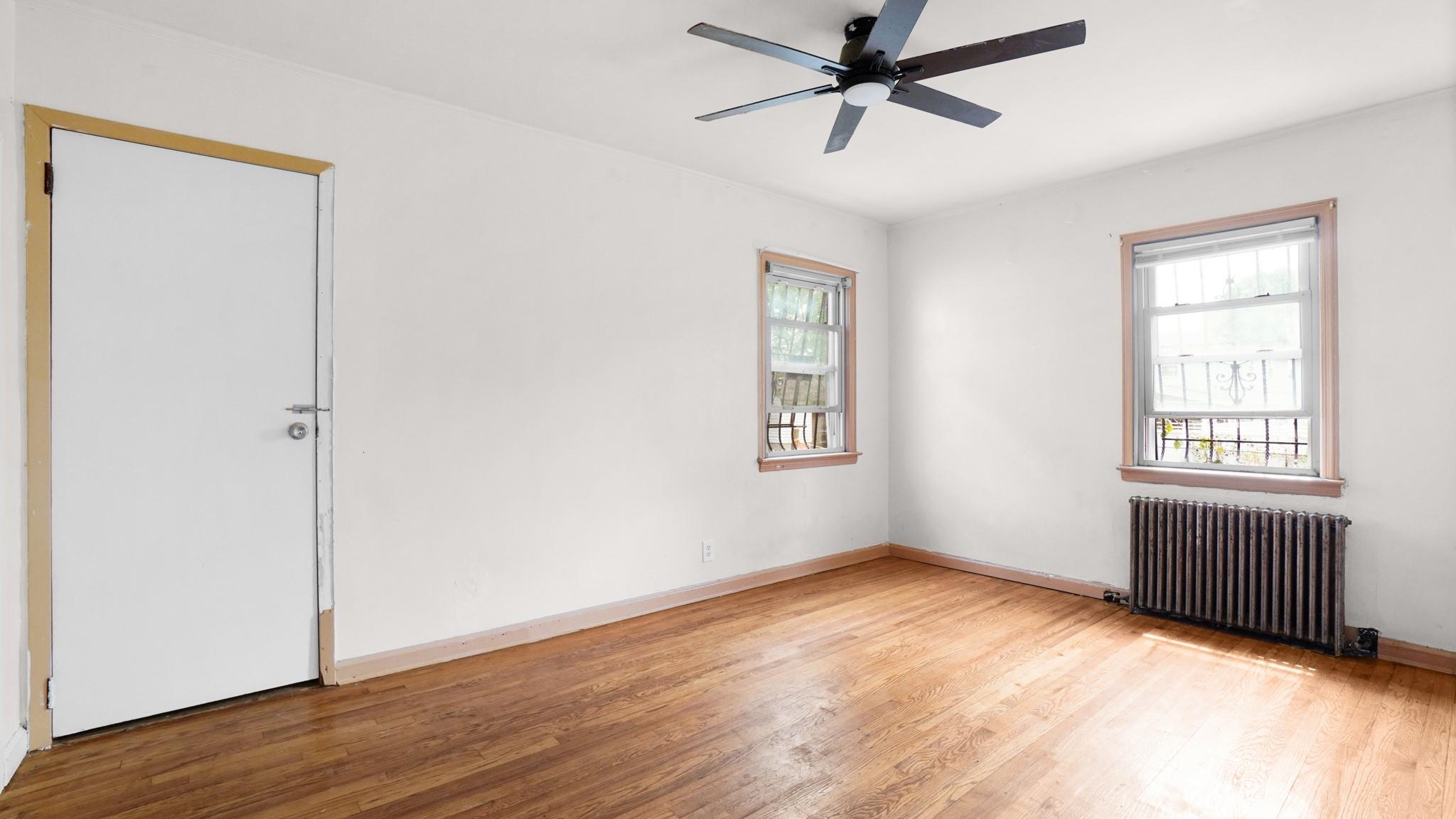 #9 photo, 89-48 196th Street, クイーンズ区 Jamaica , NY 11423