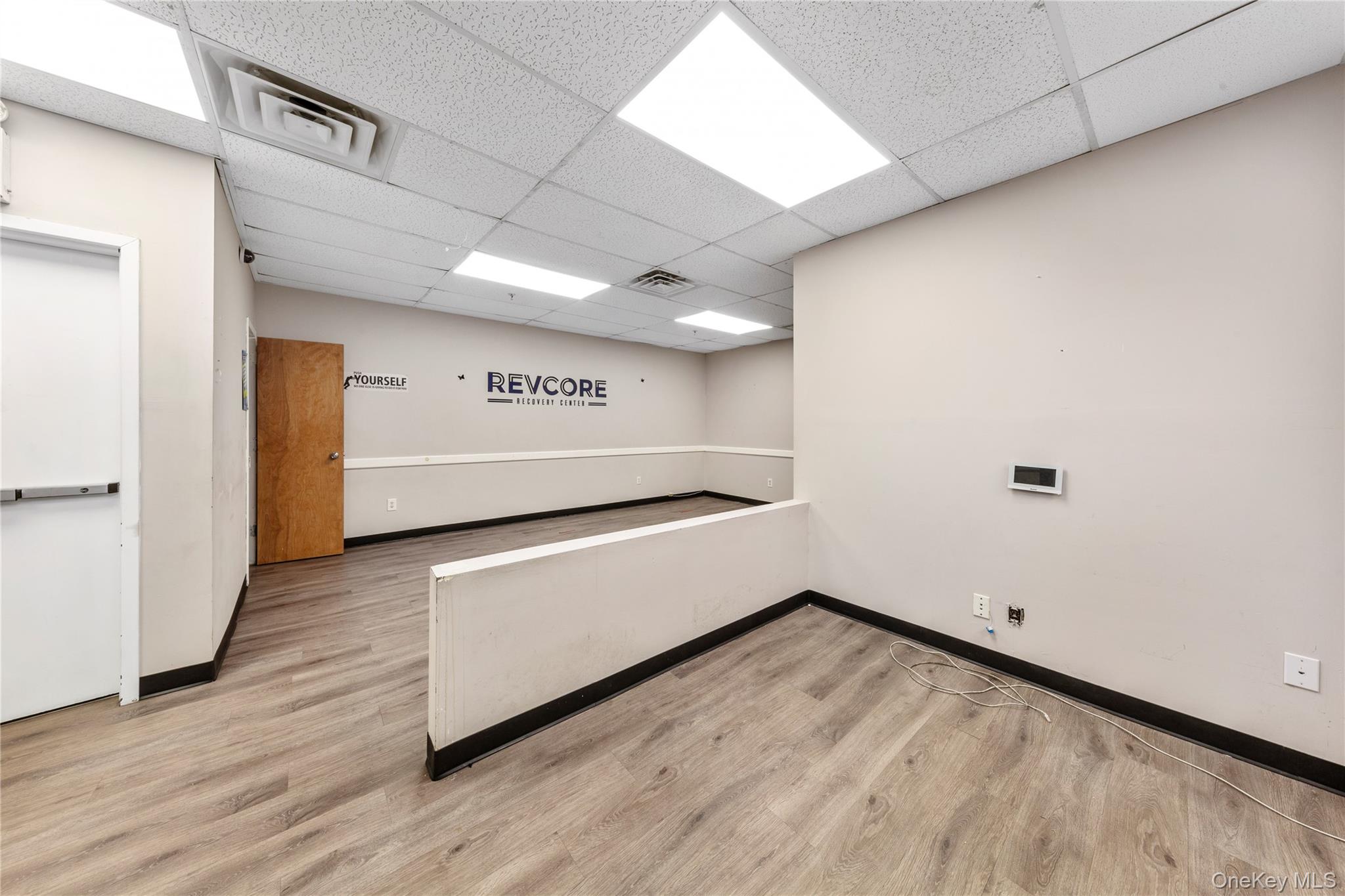 #10 photo, 37-20 74th Street, クイーンズ区 Jackson Heights , NY 11372