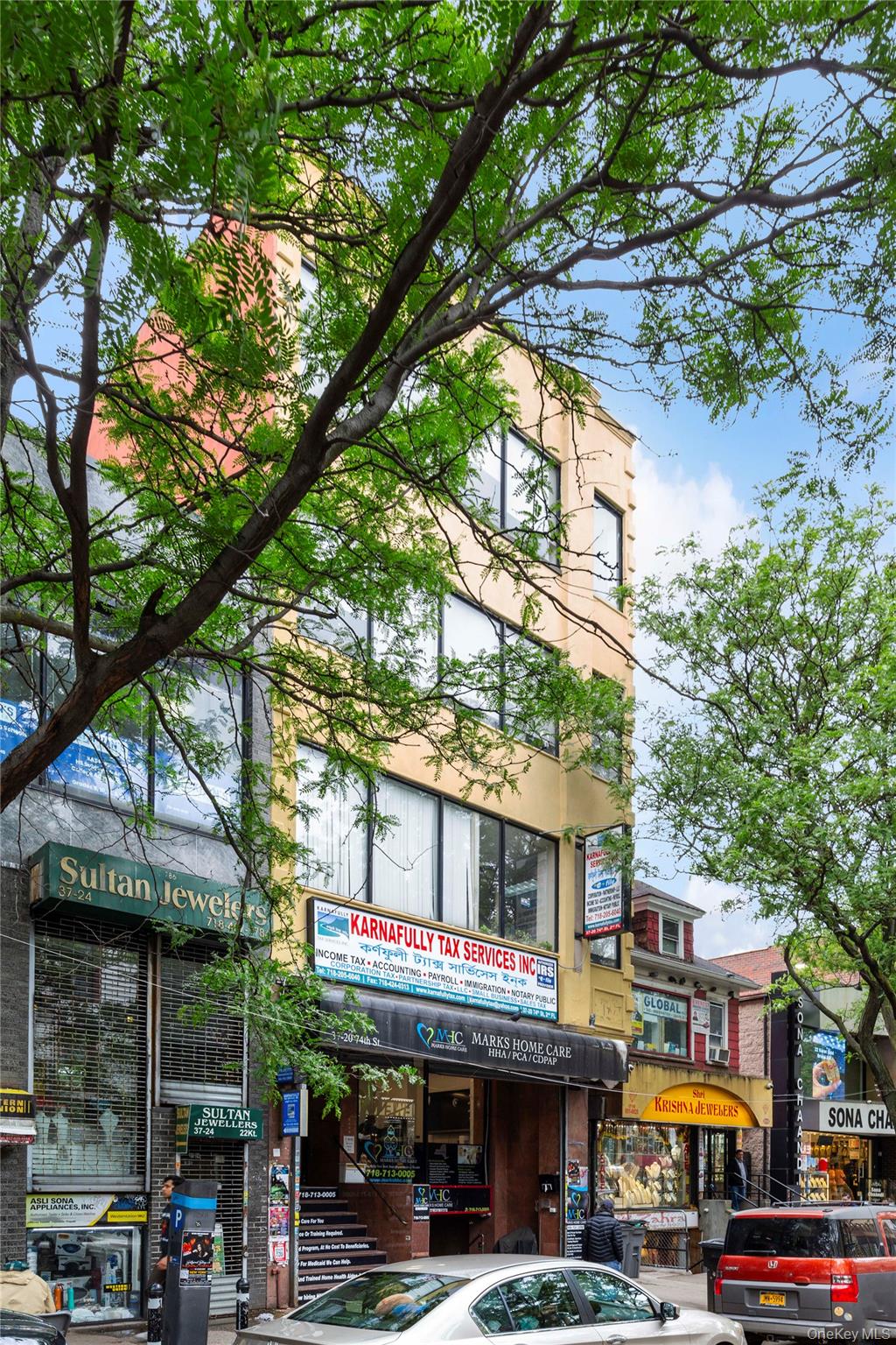 #15 photo, 37-20 74th Street, クイーンズ区 Jackson Heights , NY 11372