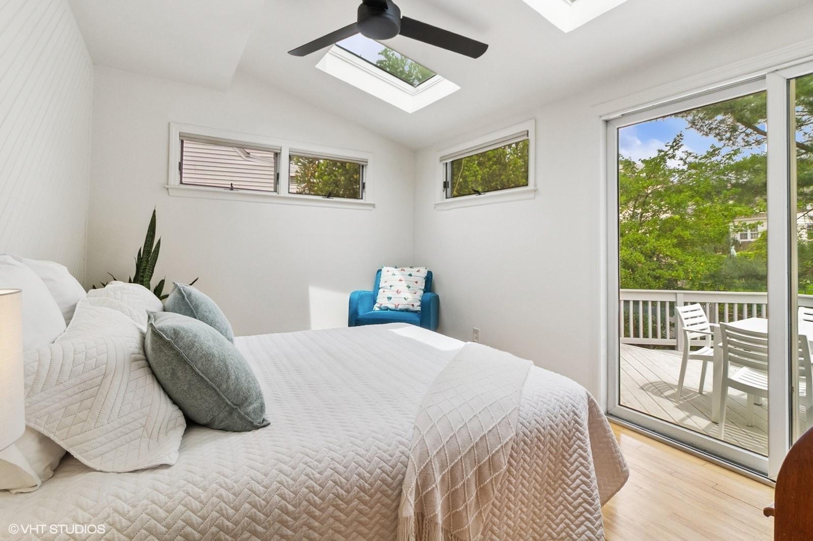 #7 photo, 1325 Stoneybrook Avenue, Mamaroneck , NY 10543