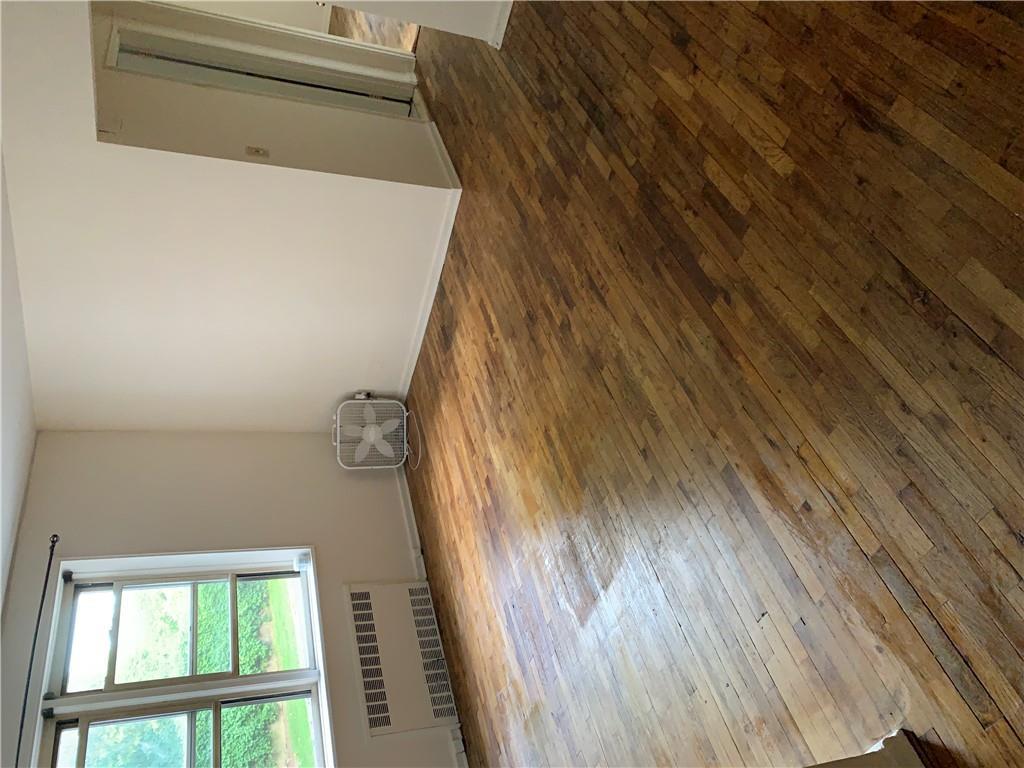 #3 photo, 30 DAVENPORT Avenue, New Rochelle , NY 10805