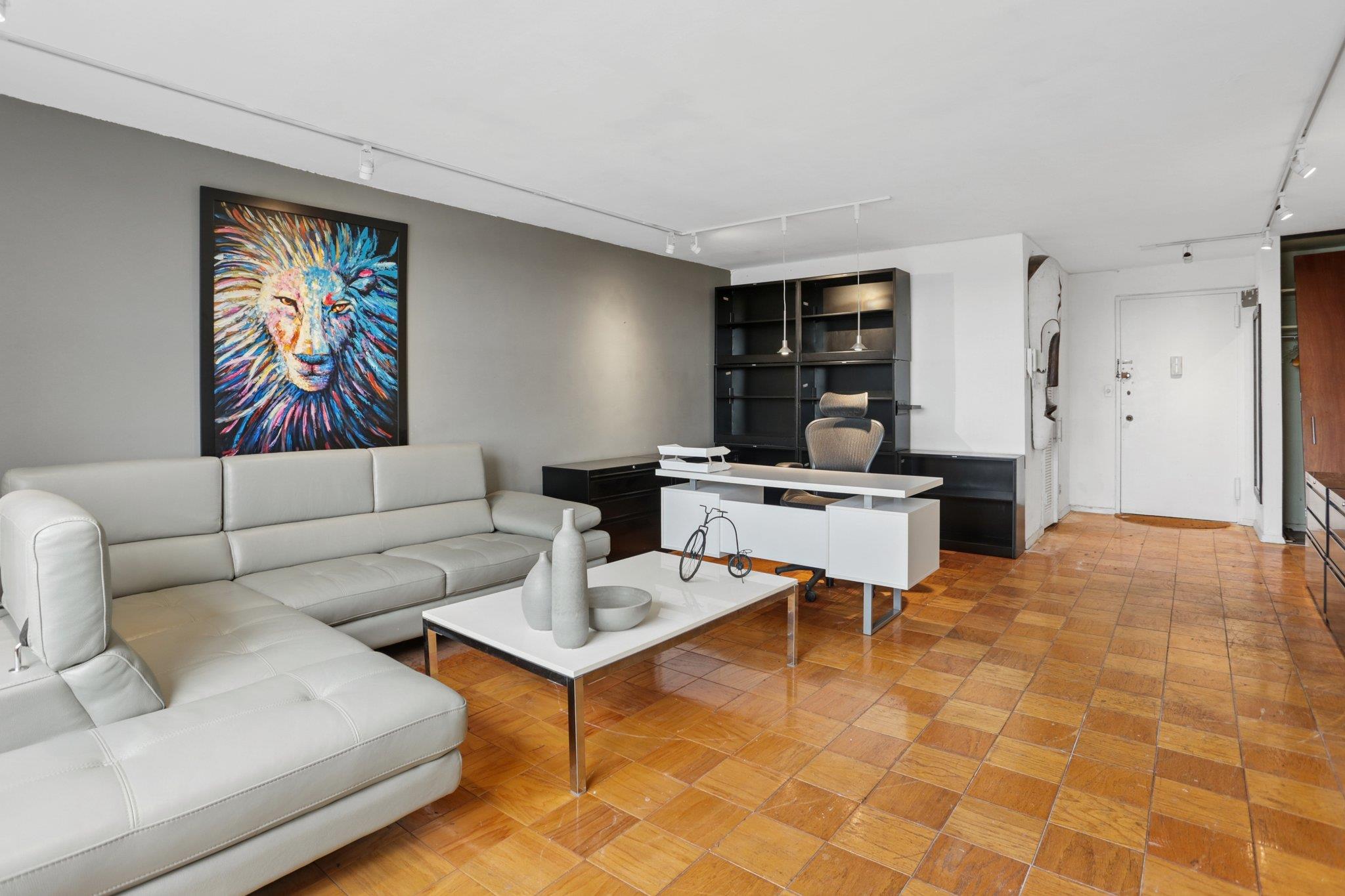 #5 photo, 135 Ocean Parkway, ブルックリン区 Brooklyn , NY 11218