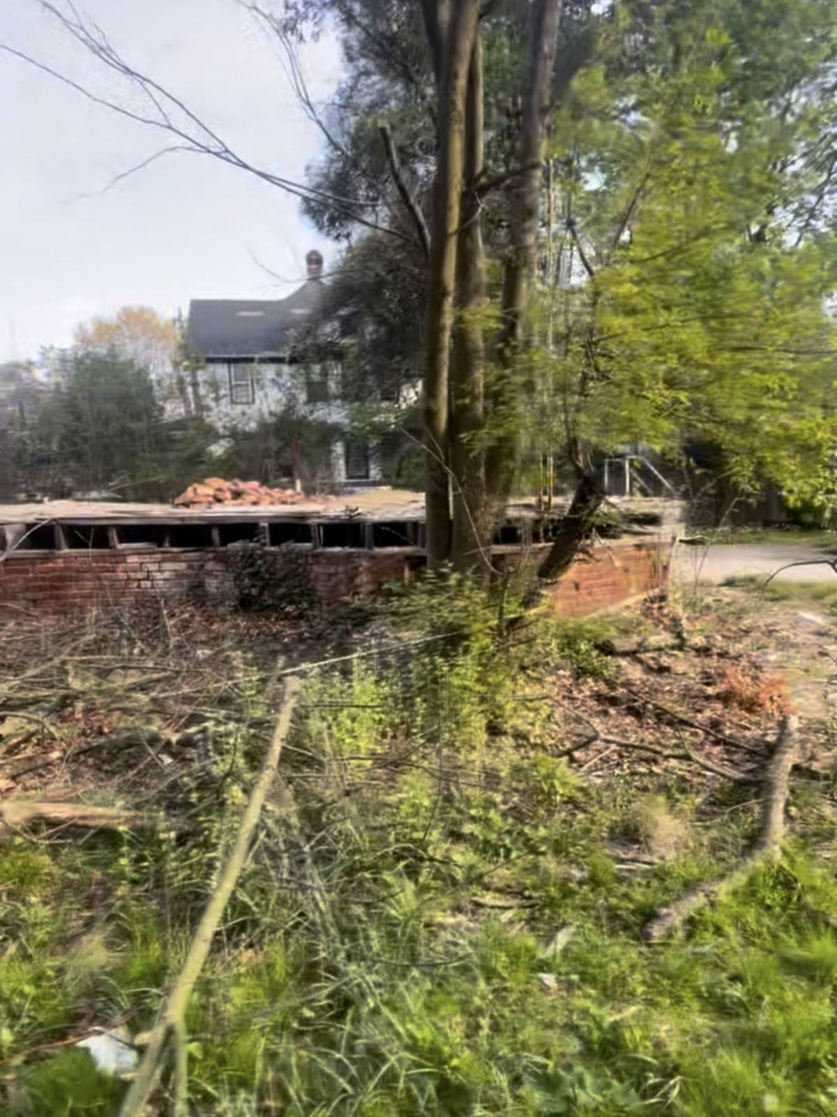 #13 photo, 47 East Ave, ナッソー郡 Freeport , NY 11520