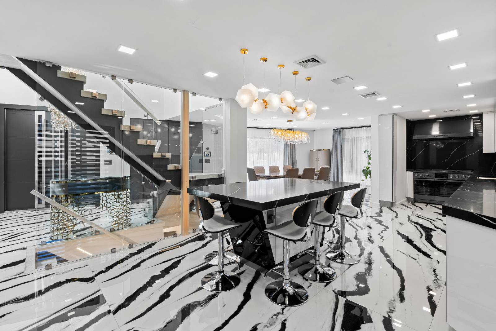 #24 photo, 28 Ridge Ave, Staten Island , NY 10304