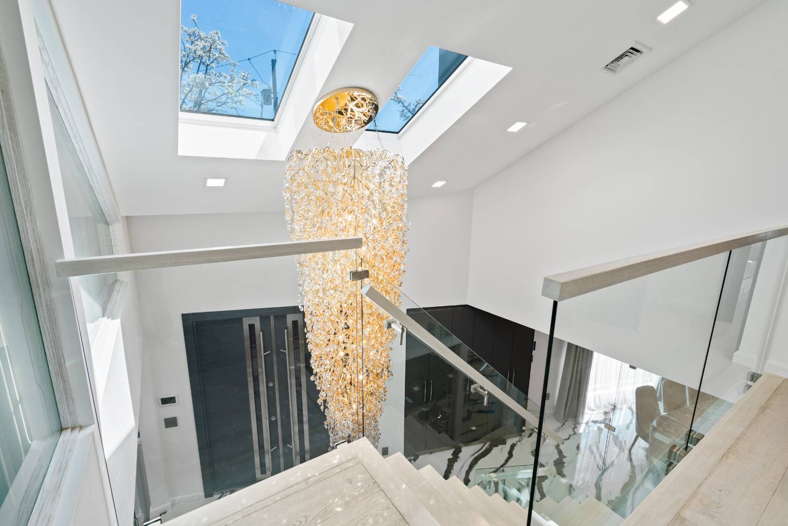 #30 photo, 28 Ridge Ave, Staten Island , NY 10304