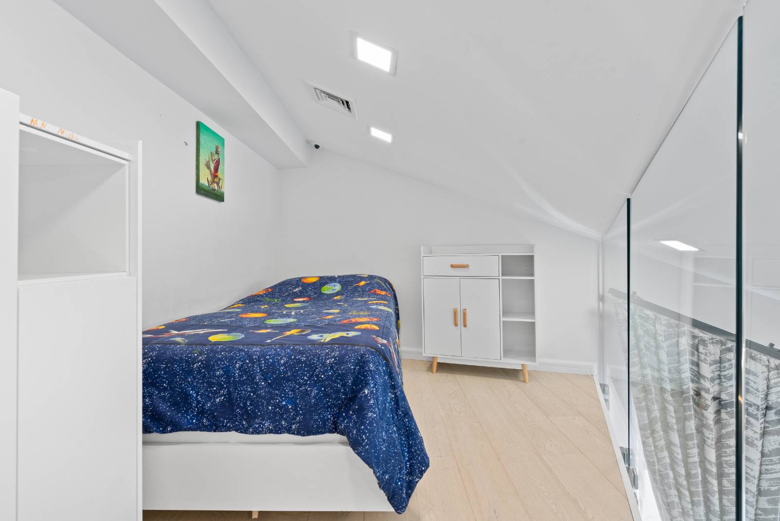 #48 photo, 28 Ridge Ave, Staten Island , NY 10304