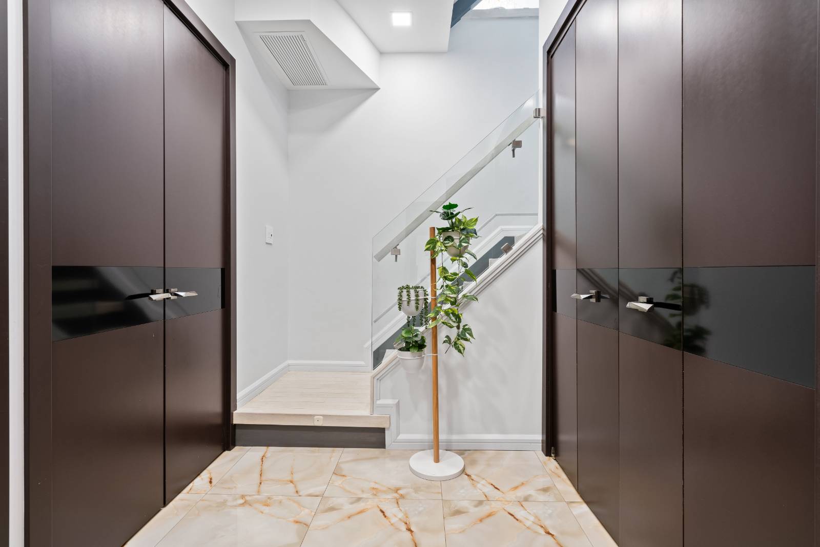 #55 photo, 28 Ridge Ave, Staten Island , NY 10304