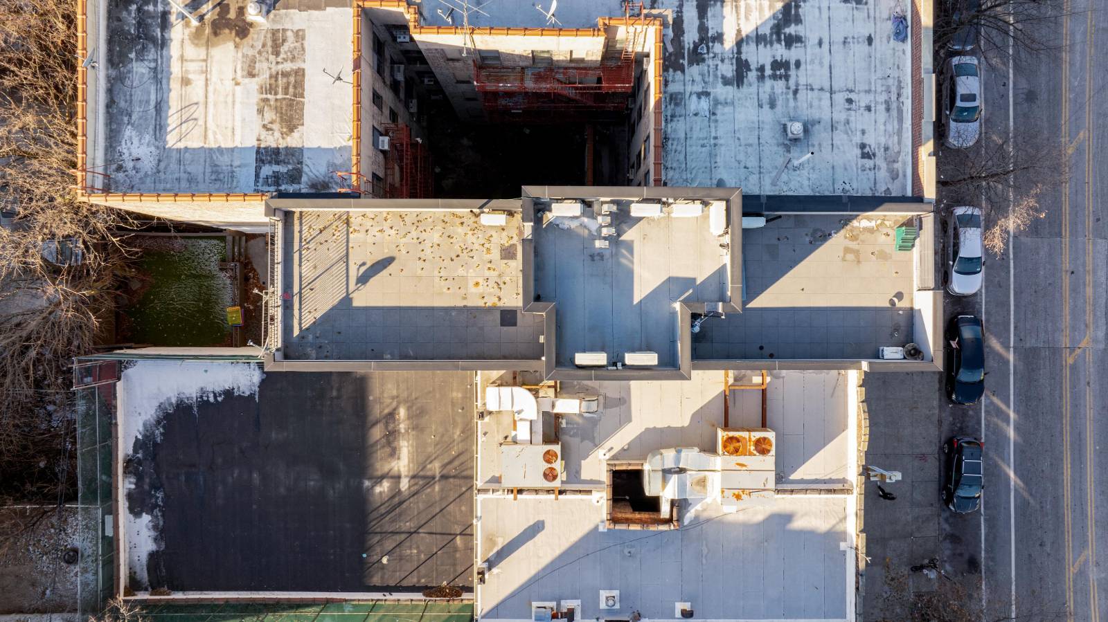 #5 photo, 1490 St Johns Pl, ブルックリン区 Crown Heights , NY 11213