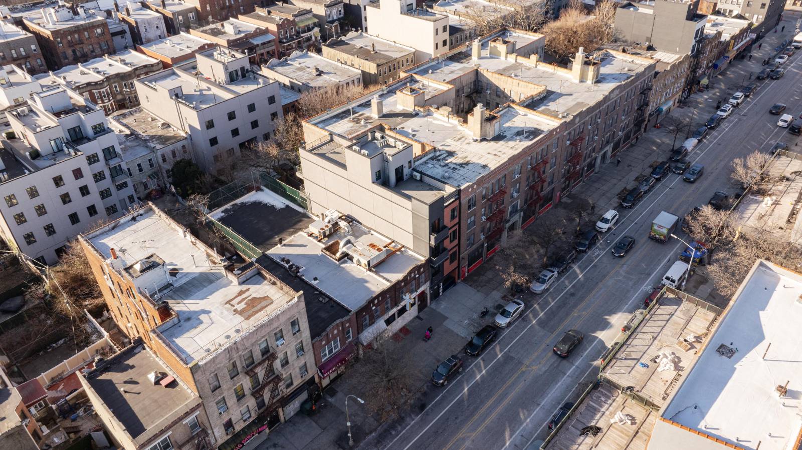 #6 photo, 1490 St Johns Pl, ブルックリン区 Crown Heights , NY 11213