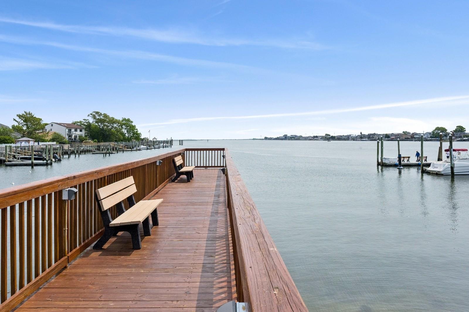 #7 photo, 100 Baker Court, 長島 島公園 Island Park , NY 11558