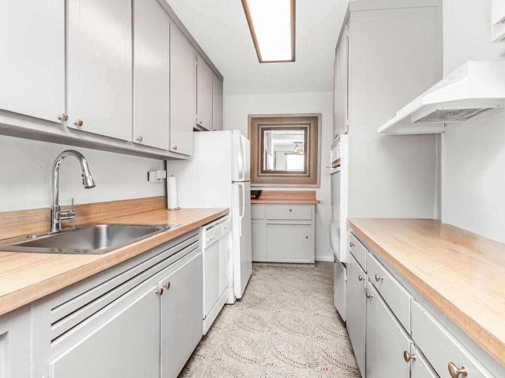 #6 photo, 555 Kappock Street, Bronx , NY 10463