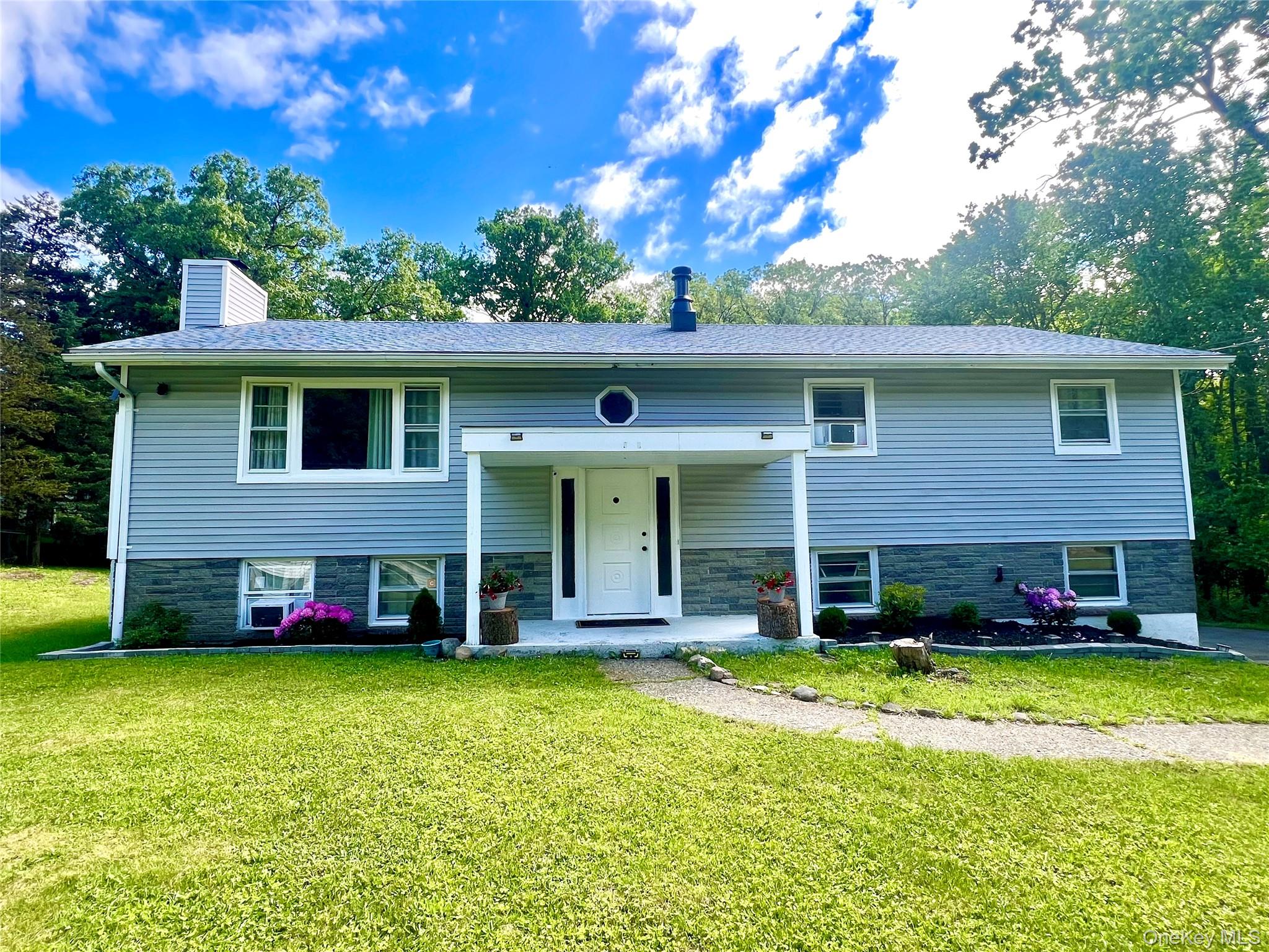 #4 photo, 26 Orange Road, Florida , NY 10921