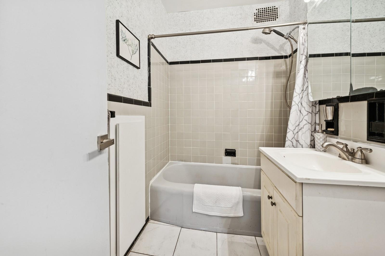 #18 photo, 162-41 Powells Cove Boulevard, クイーンズ区 Beechhurst , NY 11357