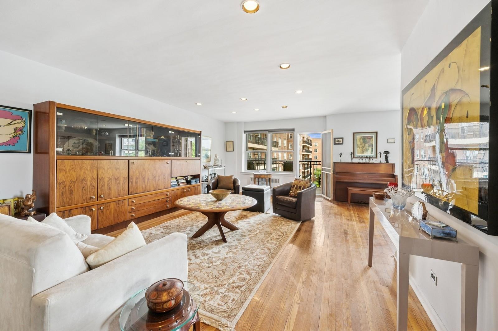 #3 photo, 162-41 Powells Cove Boulevard, クイーンズ区 Beechhurst , NY 11357