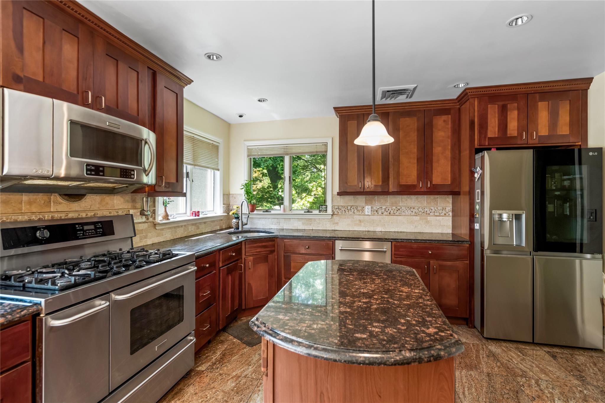 #15 photo, 49 The Birches, ナッソー郡 Roslyn Estates , NY 11576