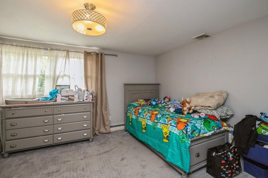 #16 photo, 30 Horton Drive, サフォーク郡 Huntington Station , NY 11746