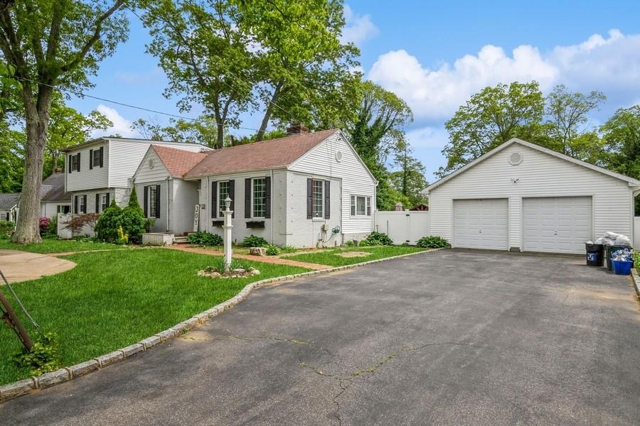 #2 photo, 30 Horton Drive, サフォーク郡 Huntington Station , NY 11746