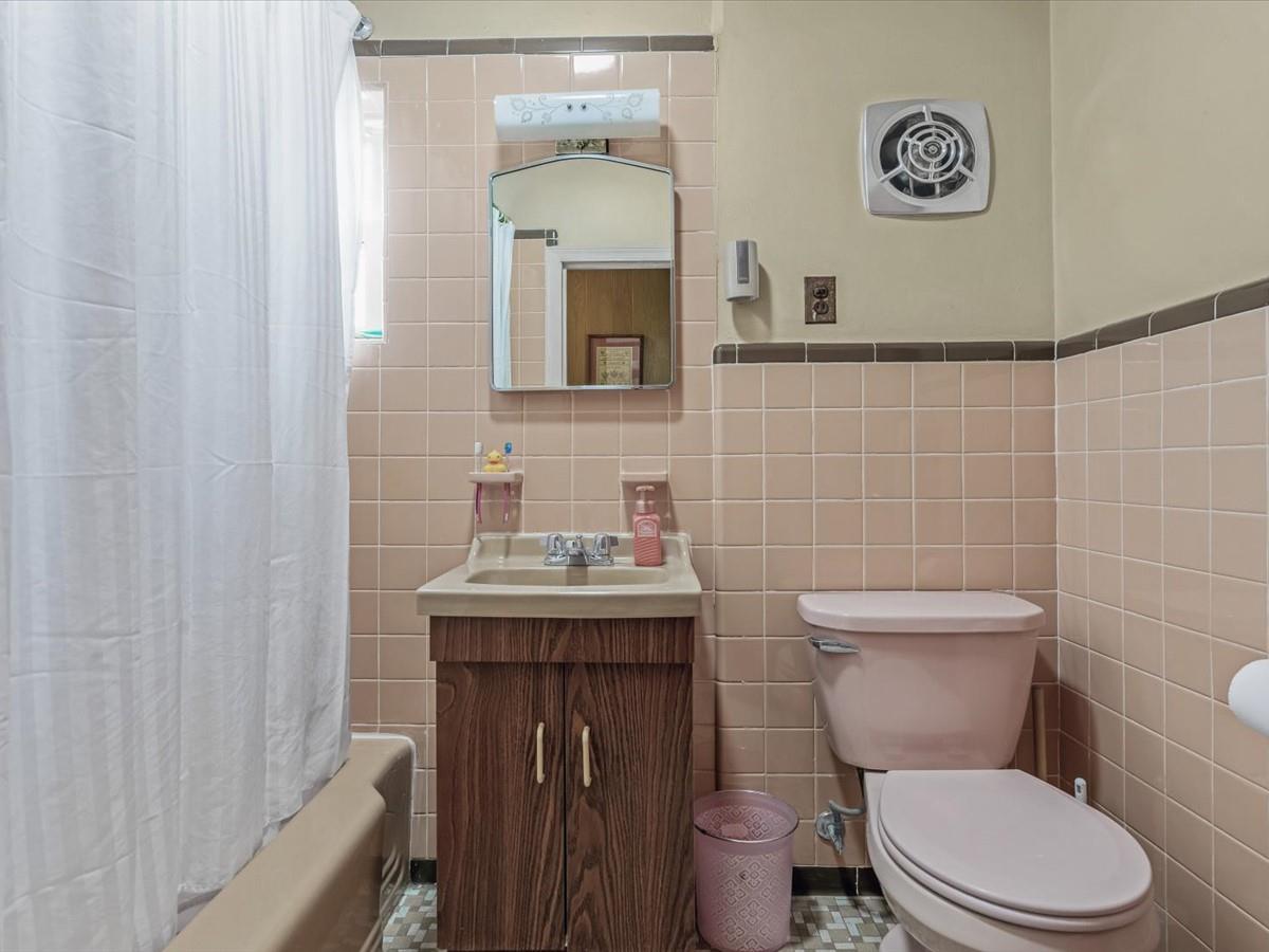 #15 photo, 13-11 154th Street, クイーンズ区 Beechhurst , NY 11357