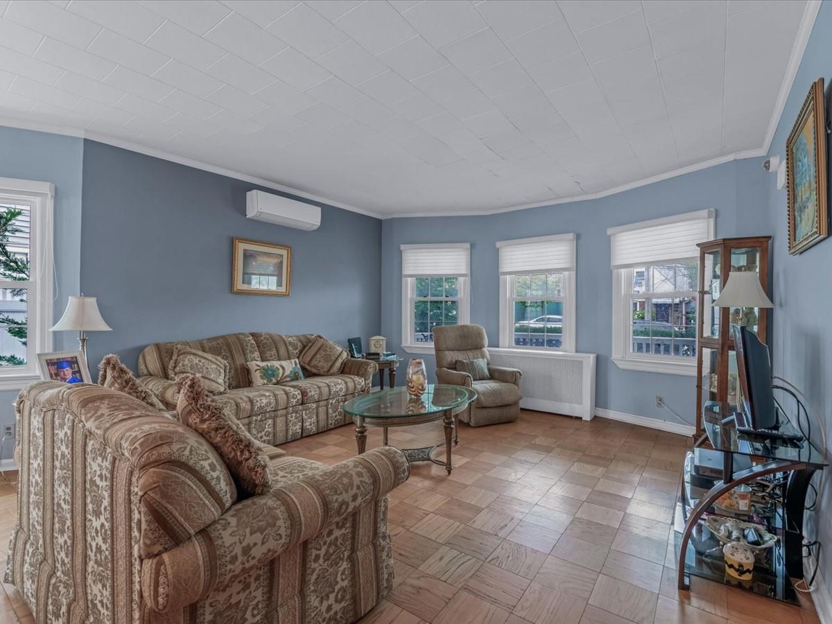 #3 photo, 13-11 154th Street, クイーンズ区 Beechhurst , NY 11357