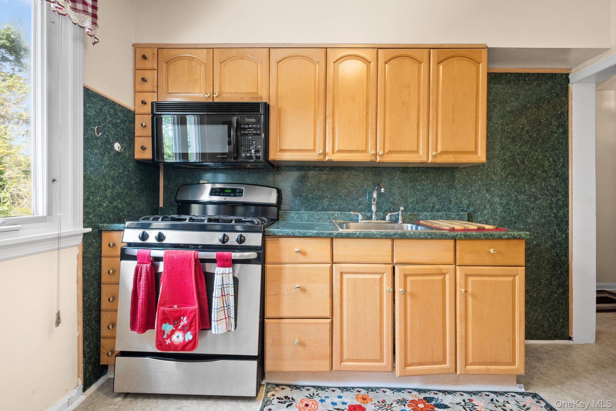 #13 photo, 2816 215th Place, クイーンズ区 Bayside , NY 11360