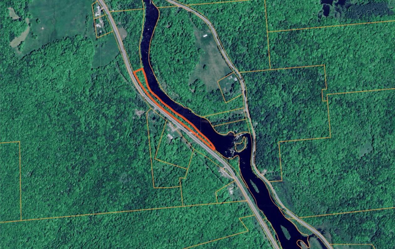 #26 photo, 1472 Cr 17, Russell , NY 13684