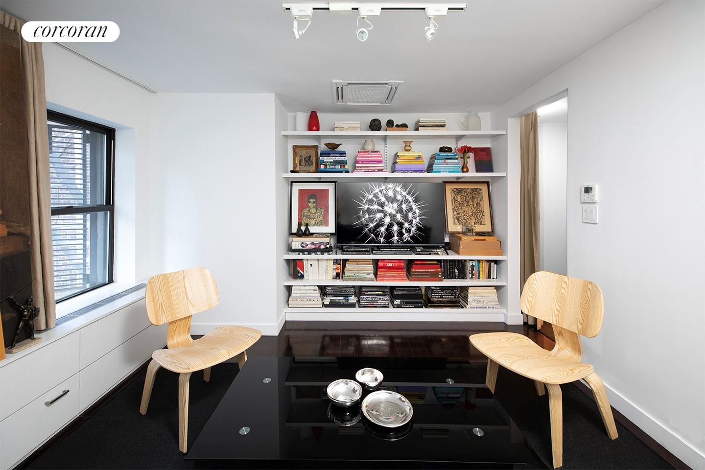 #3 photo, 240 E 24TH Street, マンハッタン Kips Bay , NY 10010