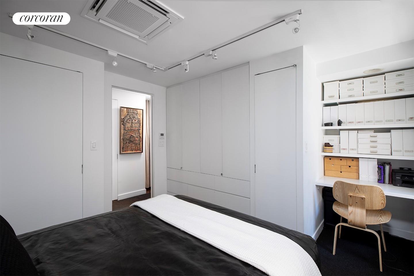 #7 photo, 240 E 24TH Street, マンハッタン Kips Bay , NY 10010