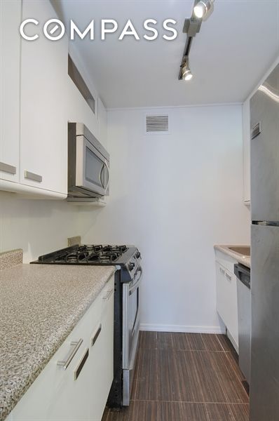 #4 photo, 300 Rector Place, マンハッタン Battery Park City , NY 10280