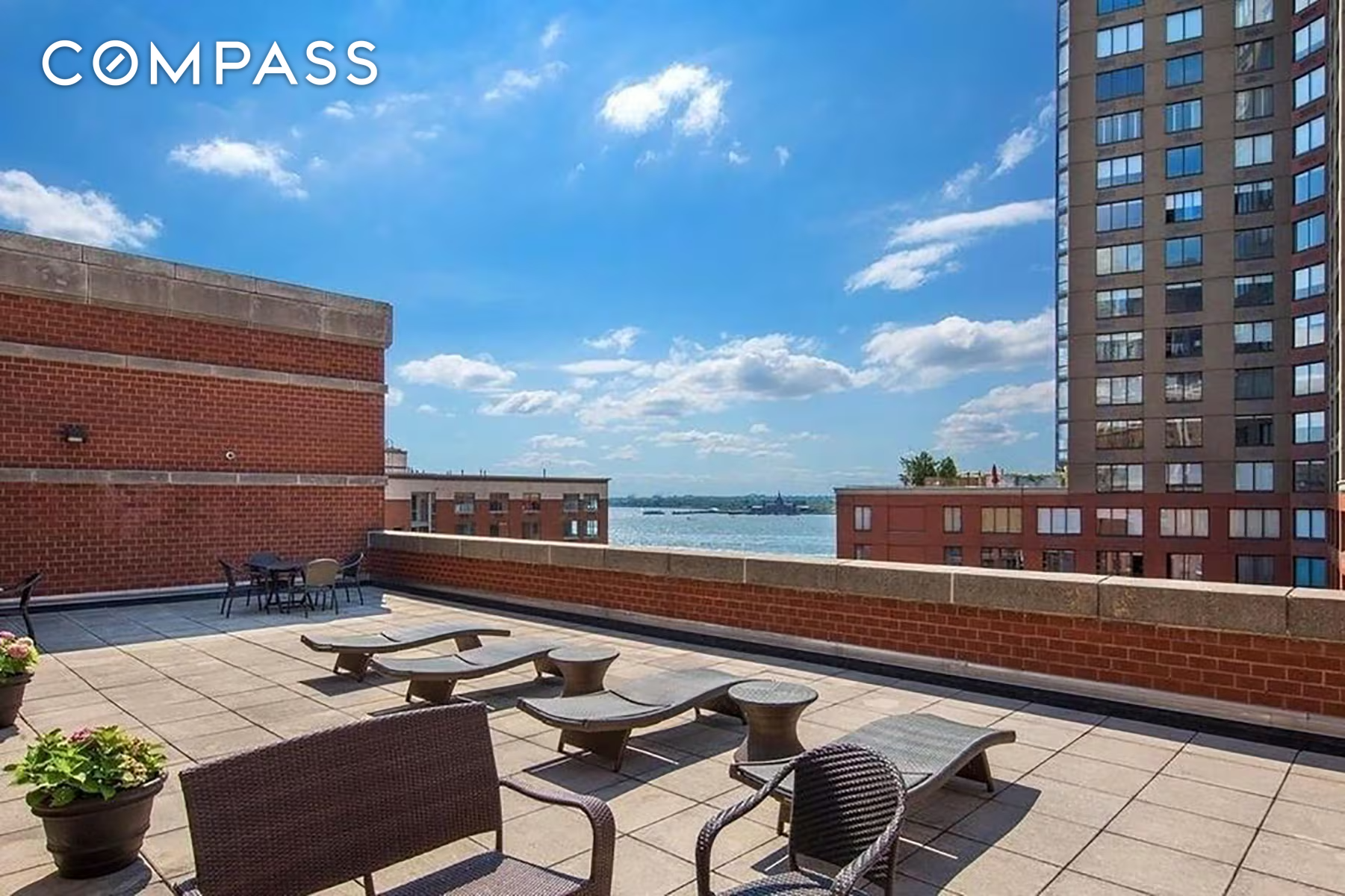 #8 photo, 300 Rector Place, マンハッタン Battery Park City , NY 10280