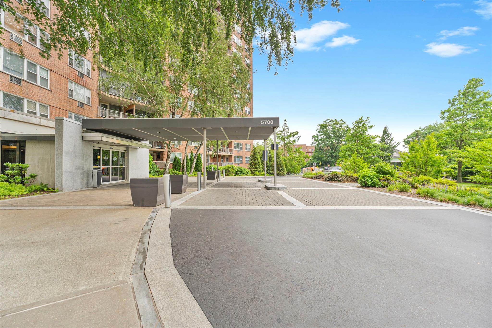 #11 photo, 5700 Arlington Avenue, 布朗士 Bronx , NY 10471