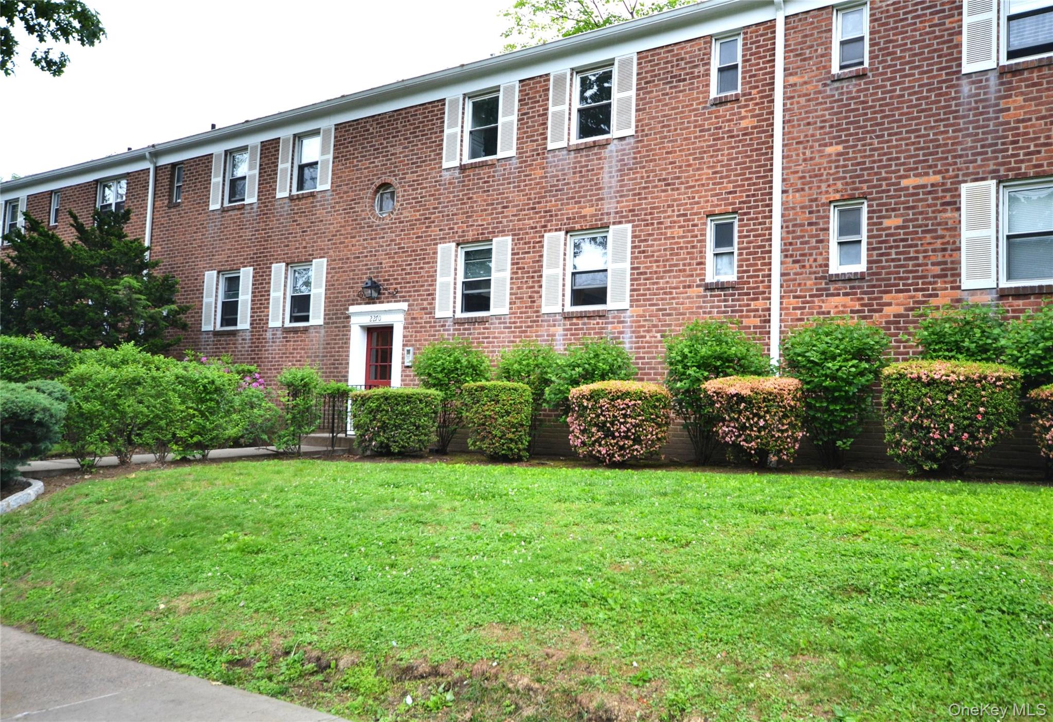 #9 photo, 2270 Palmer Avenue, New Rochelle , NY 10801