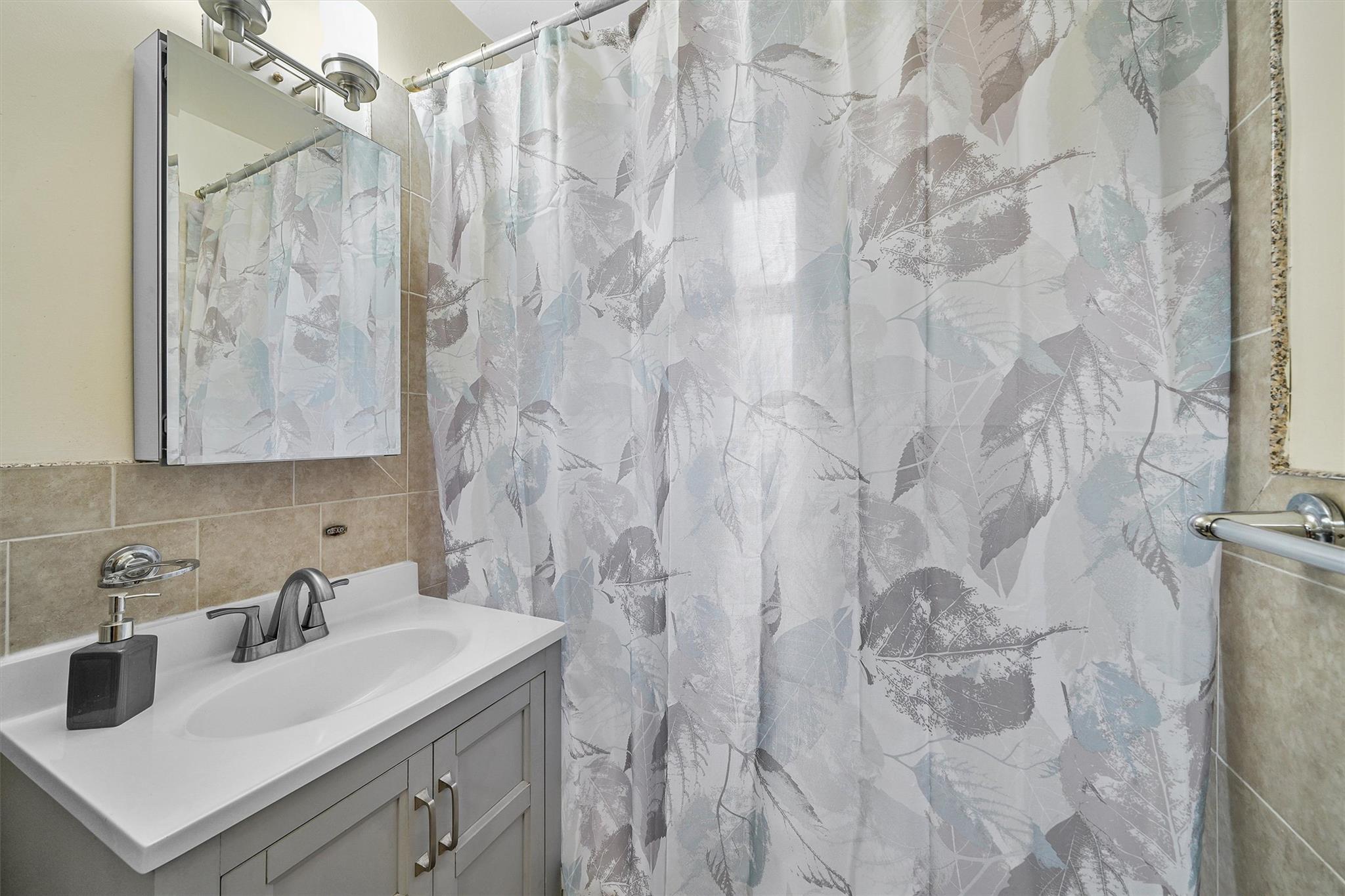 #16 photo, 1304 Midland Avenue, 紐約州 Yonkers , NY 10704