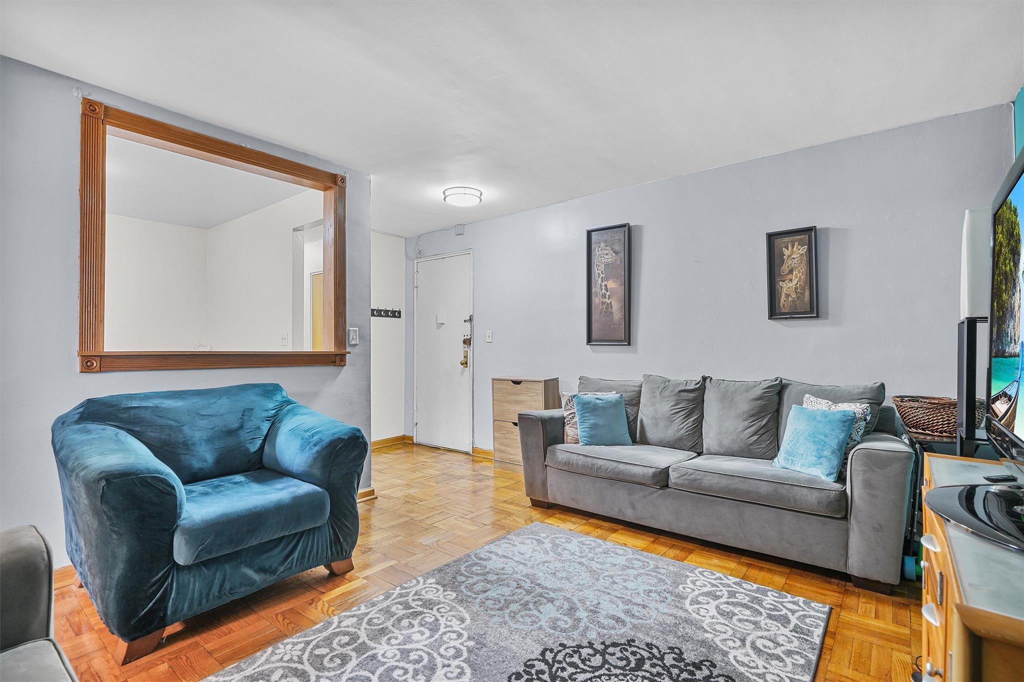 #7 photo, 1304 Midland Avenue, 紐約州 Yonkers , NY 10704