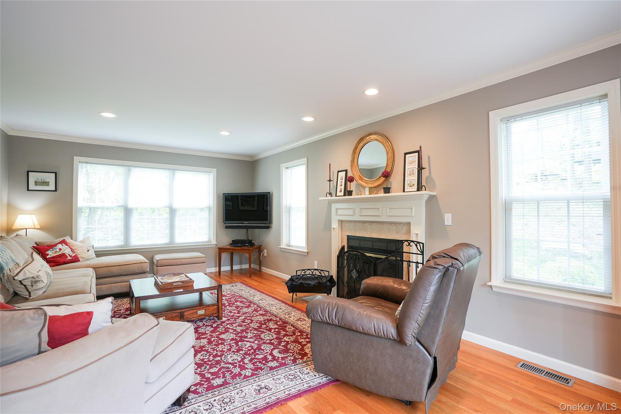 #8 photo, 27 Millstream Court, Pawling , NY 12564