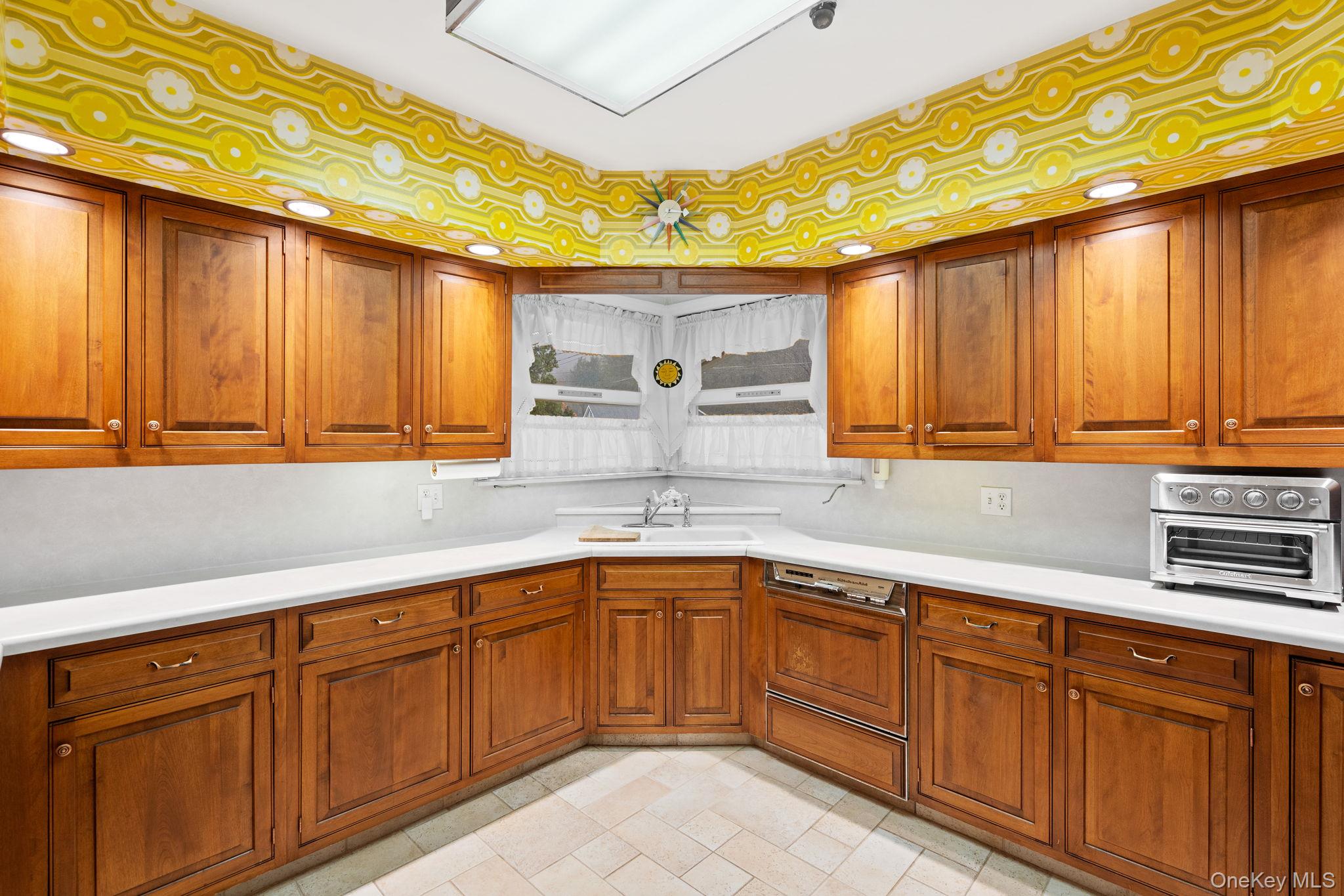 #18 photo, 29 Maiden Lane, Port Jervis , NY 12771