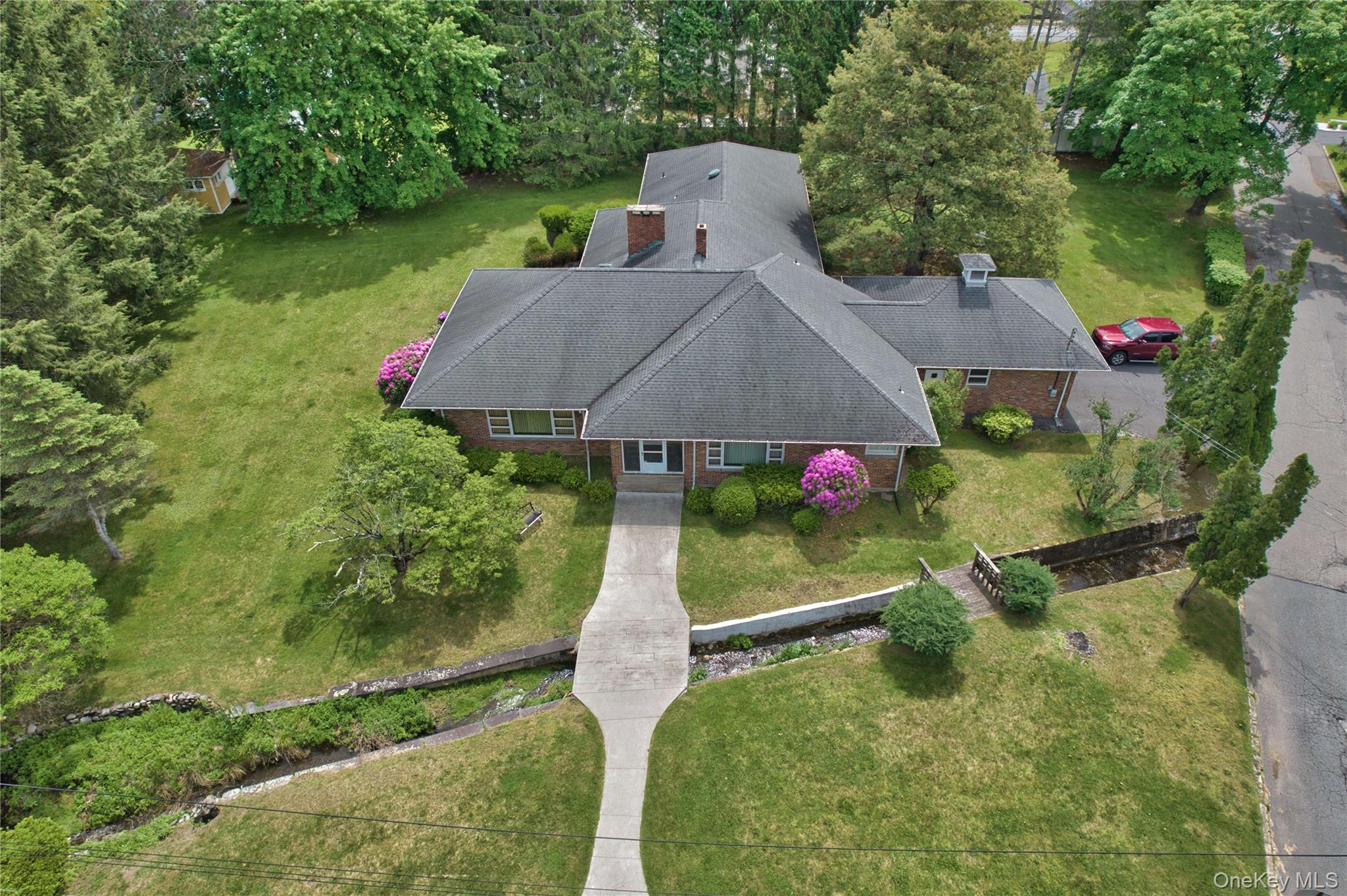 #9 photo, 29 Maiden Lane, Port Jervis , NY 12771