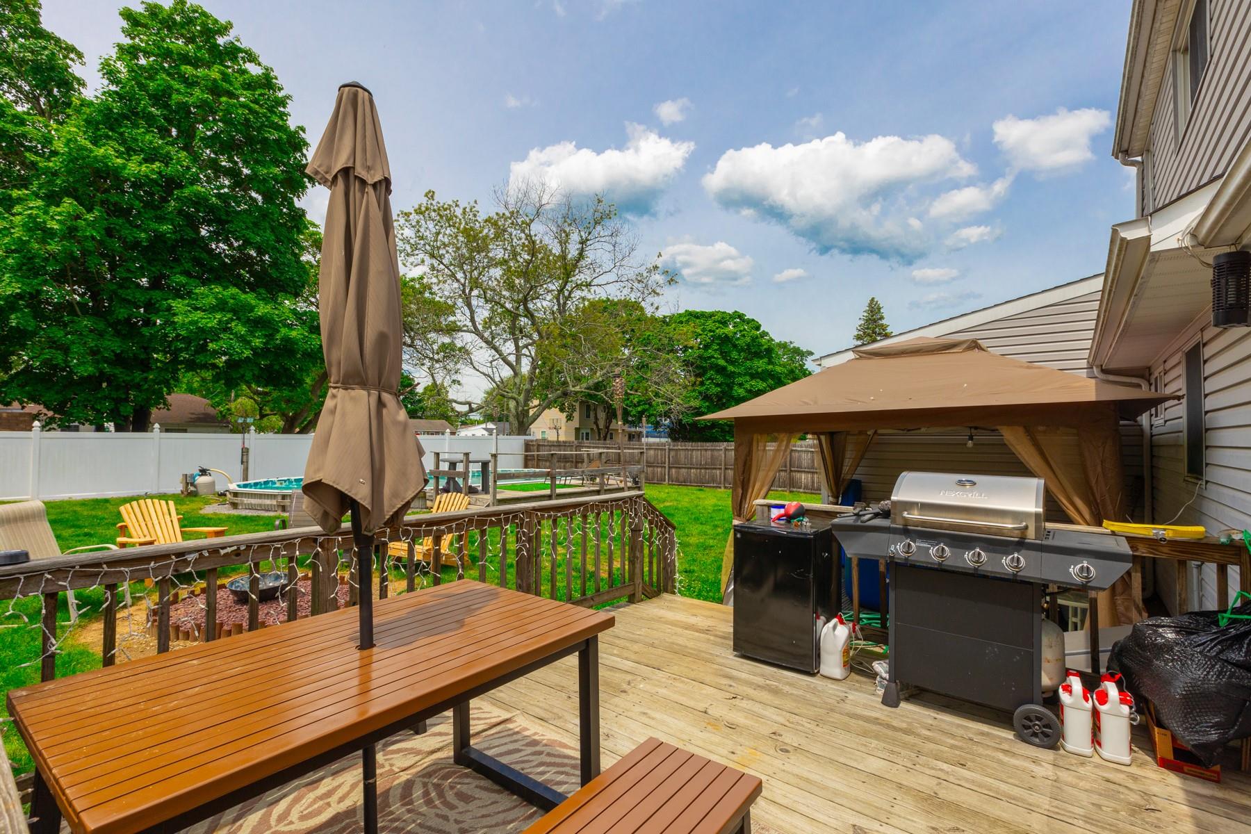 #20 photo, 1340 Lombardy Boulevard, Bay Shore , NY 11706