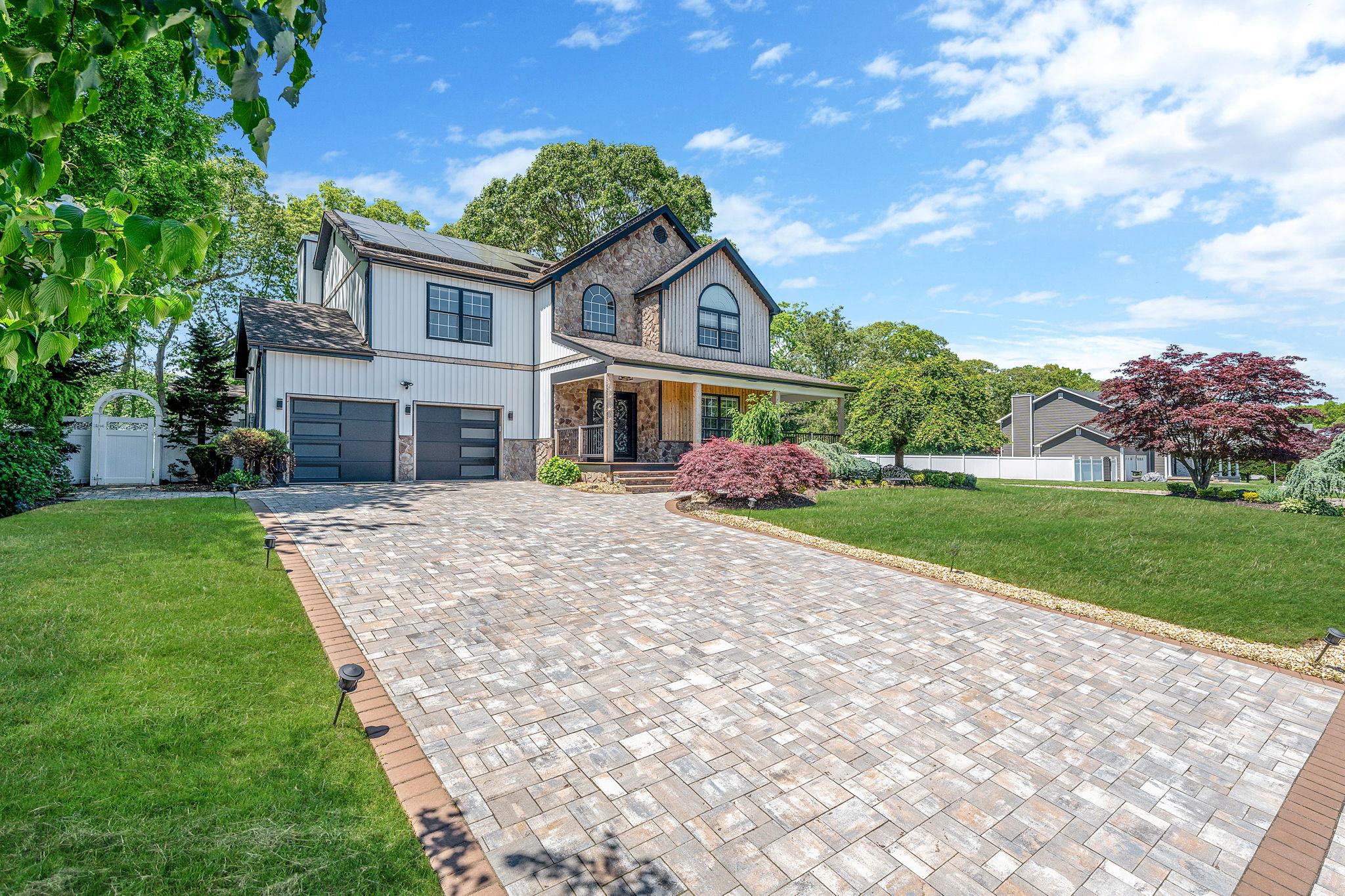 #2 photo, 8 Hamilton Place, サフォーク郡 Lake Grove , NY 11755