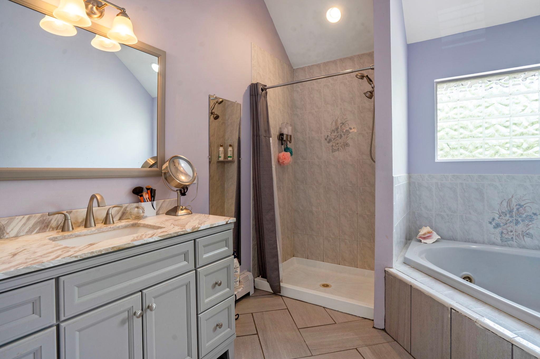 #17 photo, 106 S Country Road, サフォーク郡 Westhampton Beach , NY 11978